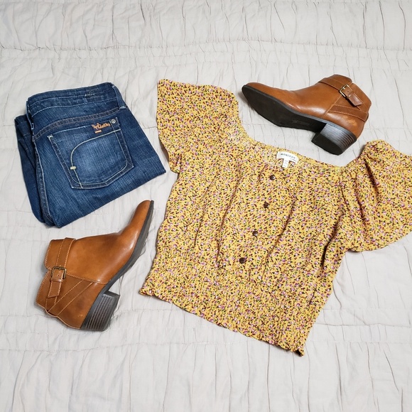 Monteau Tops - 🛍 Yellow Floral Crop Top